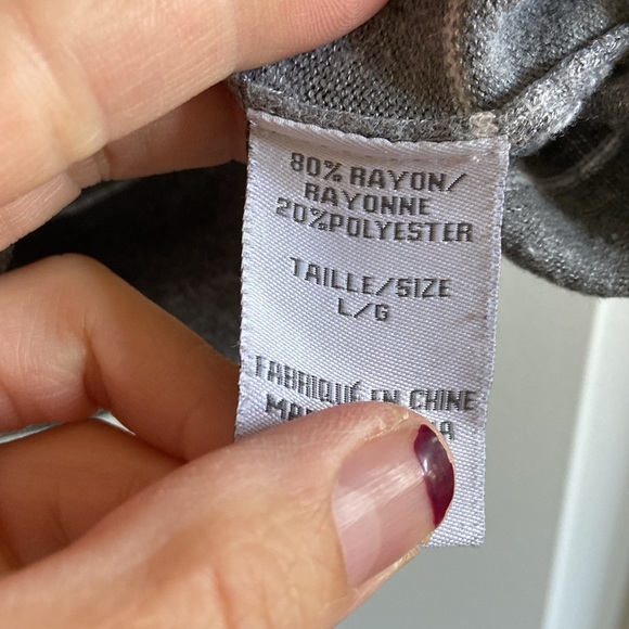 Suzy Shier cute striped top in size L - Picture 4 of 4